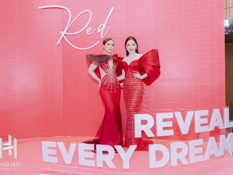 RED EVENT - RA MẮT SẢN PHẨM RED ALGAE SLIMMING - QUEENIE SKIN 