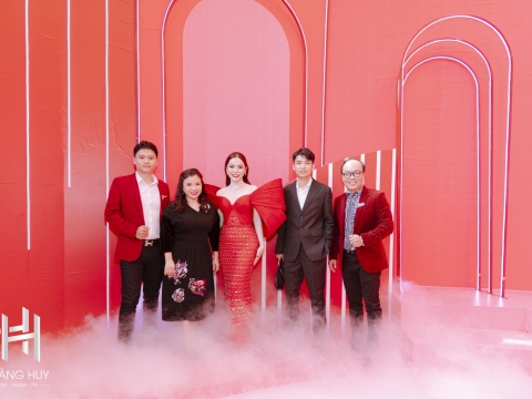 RED EVENT - RA MẮT SẢN PHẨM RED ALGAE SLIMMING - QUEENIE SKIN 