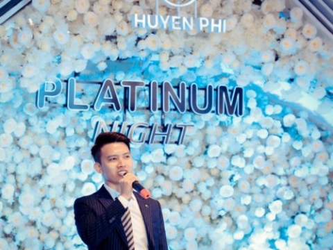 HUYỀN PHI | PLATINUM NIGHT – 3 NĂM MỘT CHẶNG ĐƯỜNG