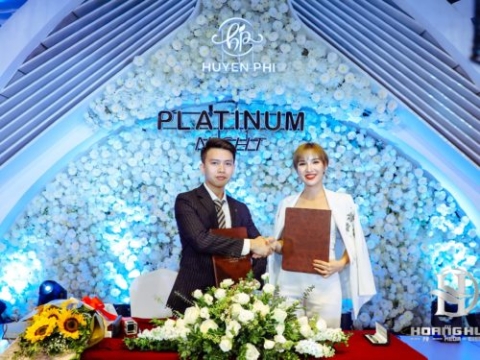 HUYỀN PHI | PLATINUM NIGHT – 3 NĂM MỘT CHẶNG ĐƯỜNG