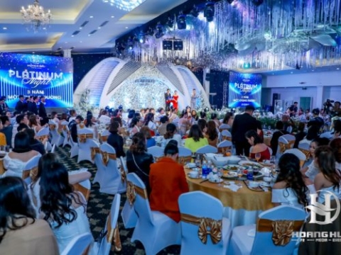 HUYỀN PHI | PLATINUM NIGHT – 3 NĂM MỘT CHẶNG ĐƯỜNG