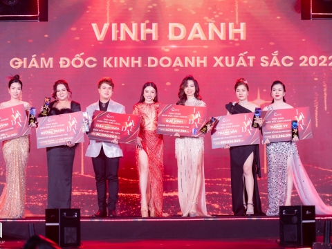 LAVIDA – SỐNG TRỌN TỪNG KHOẢNH KHẮC | YEAR END PARTY COMI VIET NAM