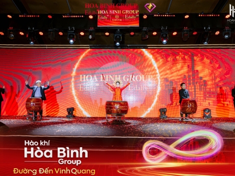 HÀO KHÍ HÒA BÌNH GROUP – ĐƯỜNG ĐẾN VINH QUANG