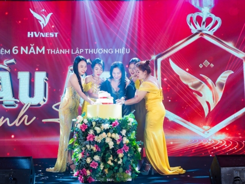 DẤU ẤN TINH HOA - GALA DINNER KỶ NIỆM 6 NĂM THÀNH LẬP THƯƠNG HIỆU YẾN SÀO HOÀNG VIỆT